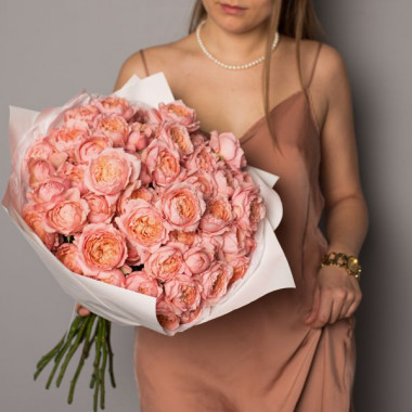 Пионовидные розы Джульетта «LeJuliet»