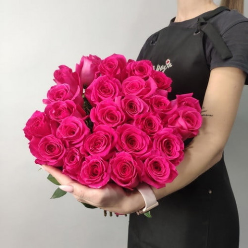 Малиновые розы Эквадор Premium
